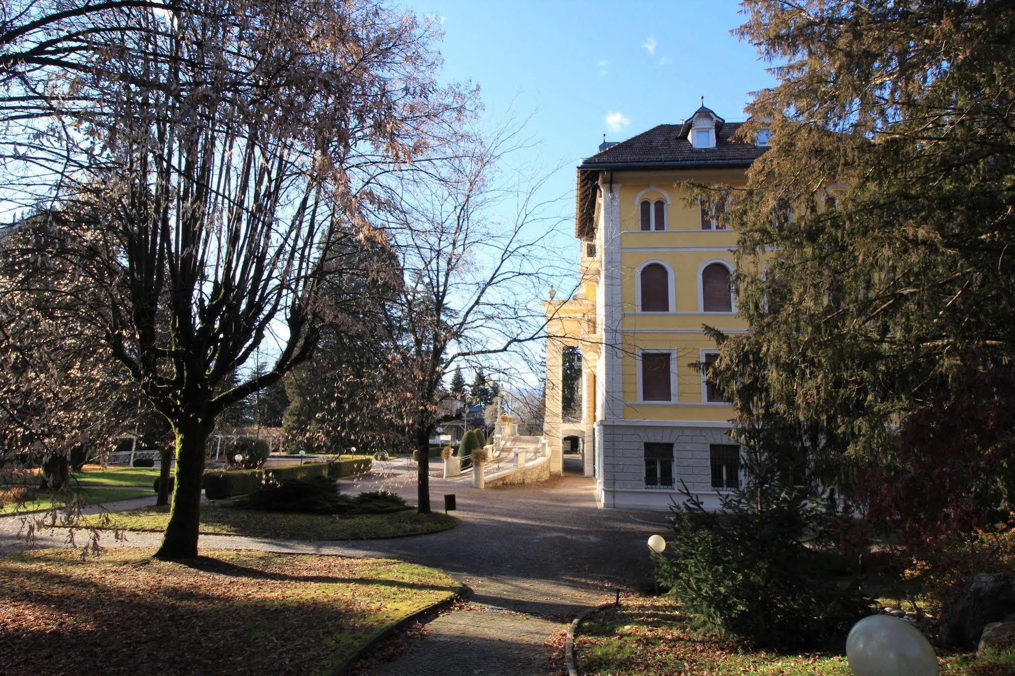 Grand Hotel Imperial Levico Terme Exterior photo